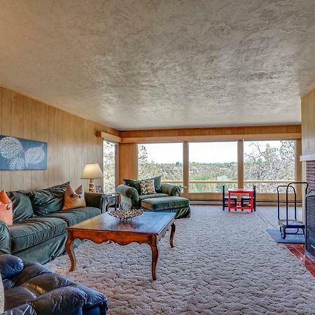 Mid Century Deschutes River Cabin Redmond Exterior foto