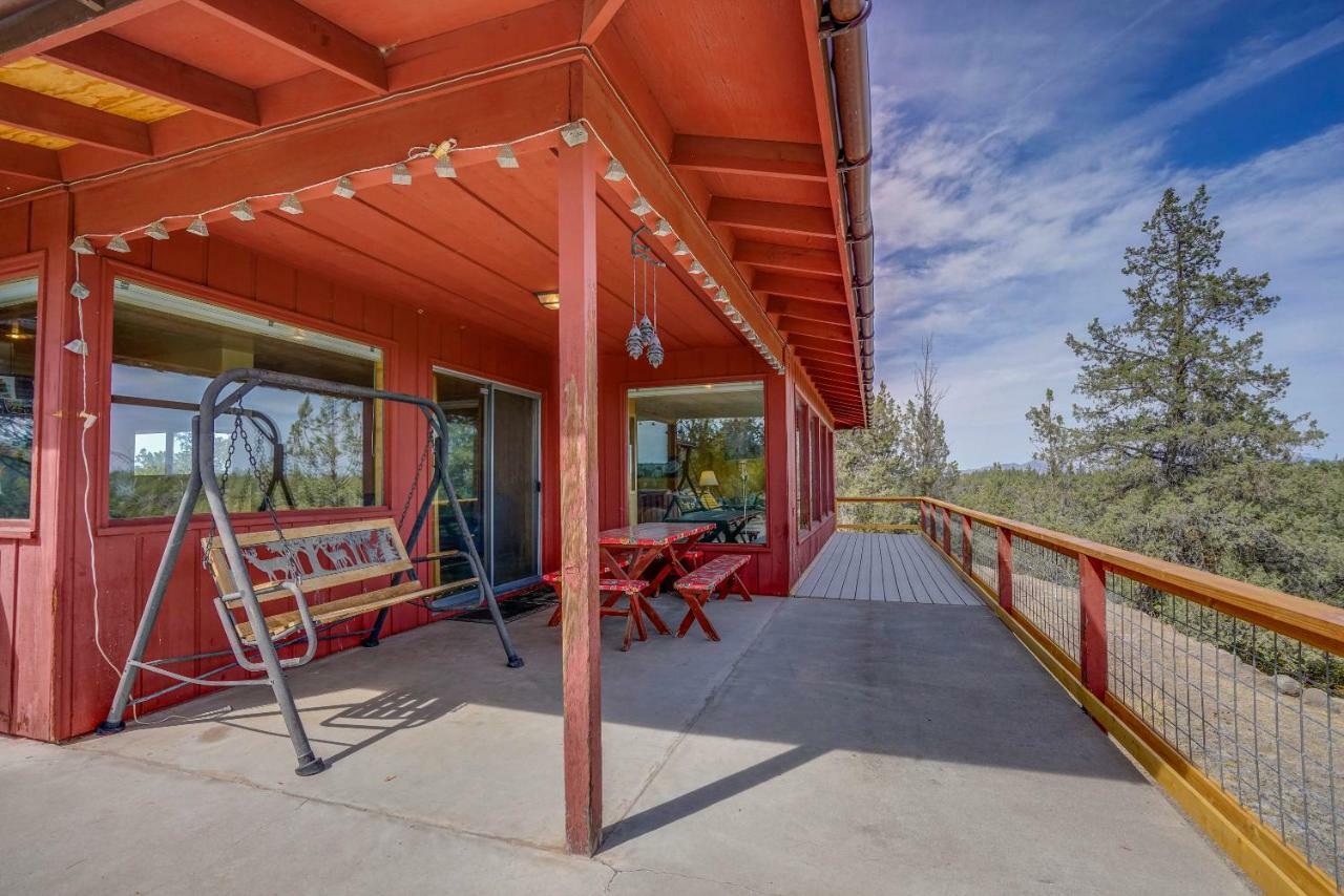 Mid Century Deschutes River Cabin Redmond Exterior foto